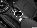  Cup holders photo